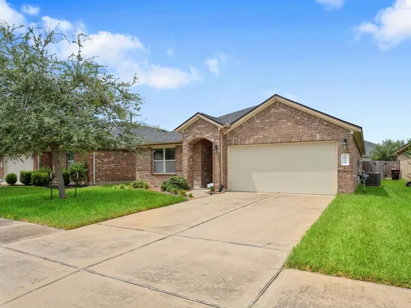 2110 Tannin Trce, Fresno, TX 77545