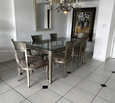 3rd image of 100 Bayview Dr APT 319