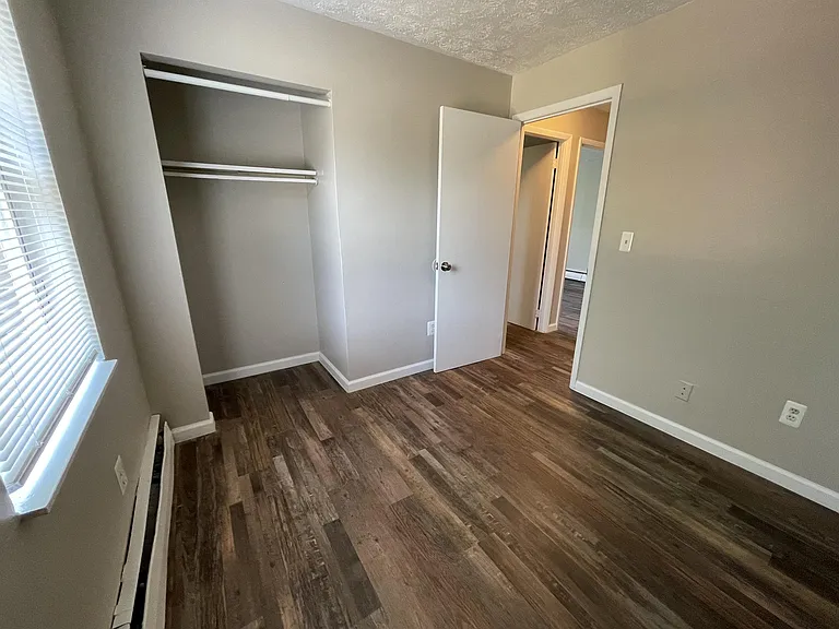 4591 Paddock Rd — Photo 7