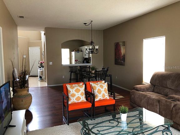 5th image of 1807 Meadow Pond Way