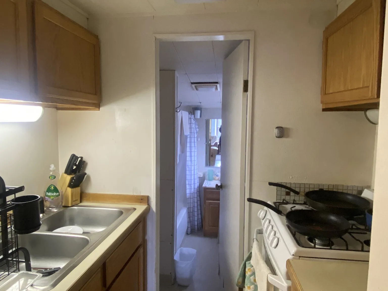 128 Eddy St - Apt. 3 — Photo 4