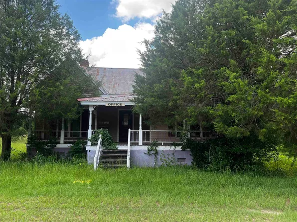 129 Railroad St, Toomsboro, GA 31090