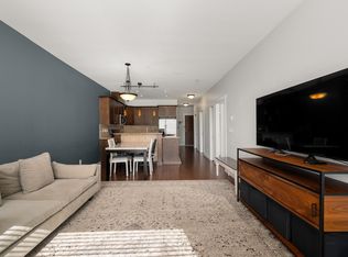 14333 104th Ave #303, Surrey, BC V3T0E1