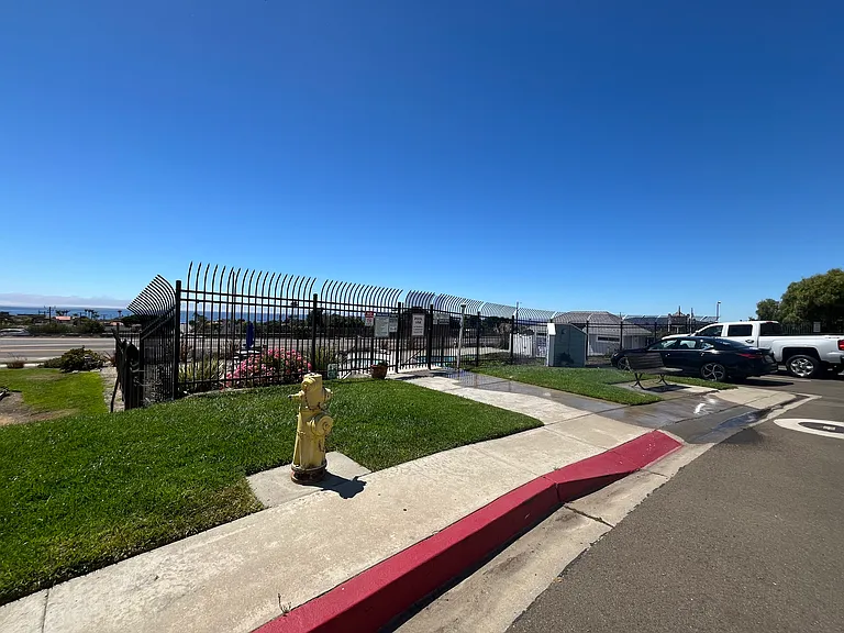 380 Foothill Rd — Photo 31
