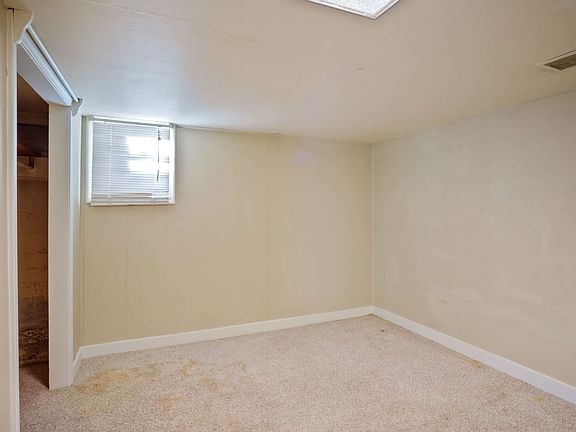 5th image of 752 E Ashton Ave