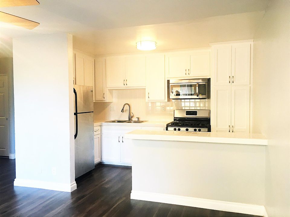 1st image of 1320 S Saint Andrews Pl #110