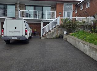 22 Brubeck Rd N #BASEMENT, Toronto, ON M9M1W7