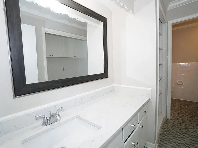 3801 Hill Rd #3 — Photo 6