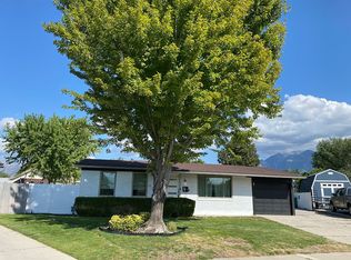 445 E Torry Cir, Sandy, UT 84070