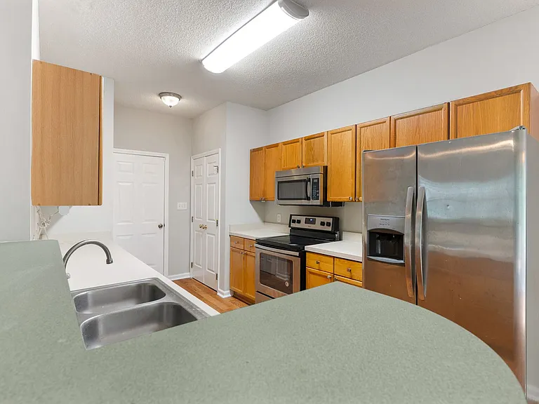 5412 Grand Traverse Dr — Photo 8