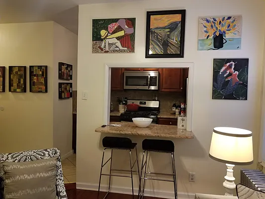 Rented by Dorit Avidar, LREB | media 24