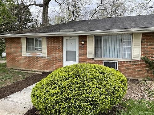 1st image of 204 Gilbert Ave #204