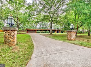 277 Tatum Heights Dr, Lagrange, GA 30240