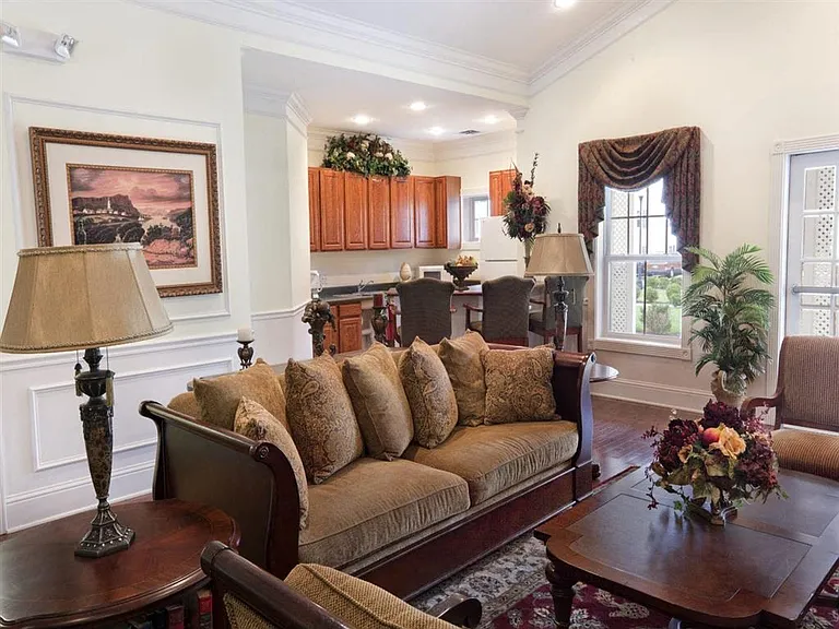 600 Spring Manor Cir — Photo 14