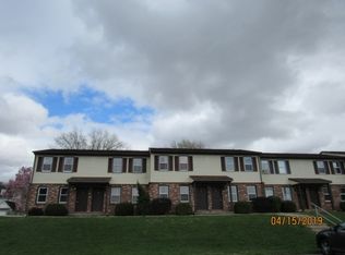 625 S High St HOUSE A, Selinsgrove, PA 17870