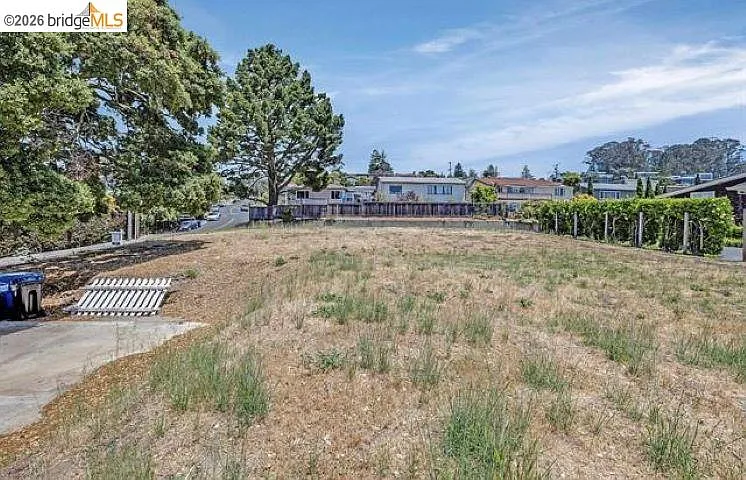 8246 Terrace Dr photo 1