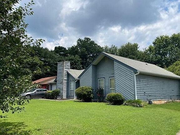 2nd image of 1441 Providence Way