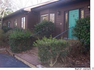 30 Hunting Country Trl, Tryon, NC 28782