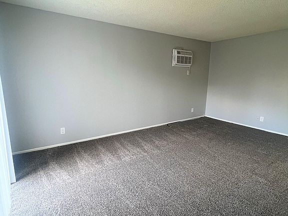 2nd image of 212 S Ohio St APT 7