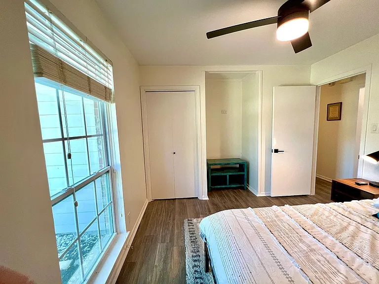 1908 Joy Ln — Photo 25