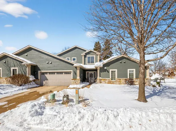 671 Panorama Cir NW, Rochester, MN 55901