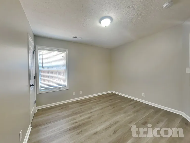 980 Culverson Ct — Photo 11