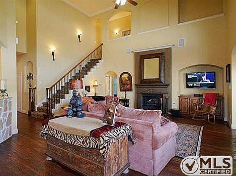 4th image of 6009 Volterra Ct