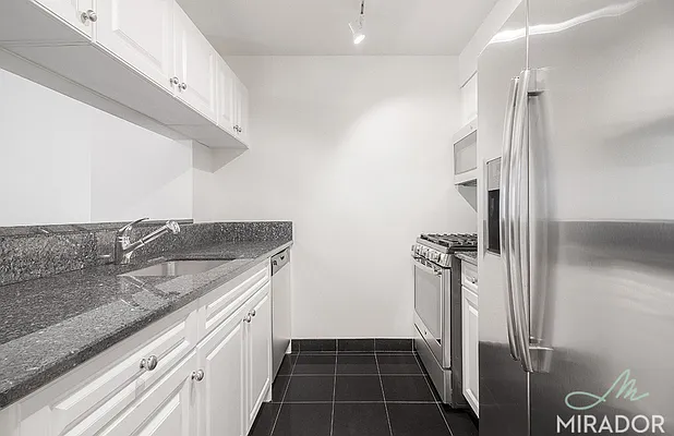 Rented by Mirador Real Estate | media 20