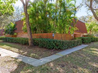2702 14th Ct, Palm Harbor, FL 34684
