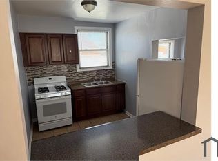 7514 S Perry Ave #2B, Chicago, IL
