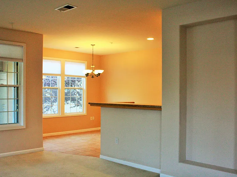 3754 Central Pkwy — Photo 16