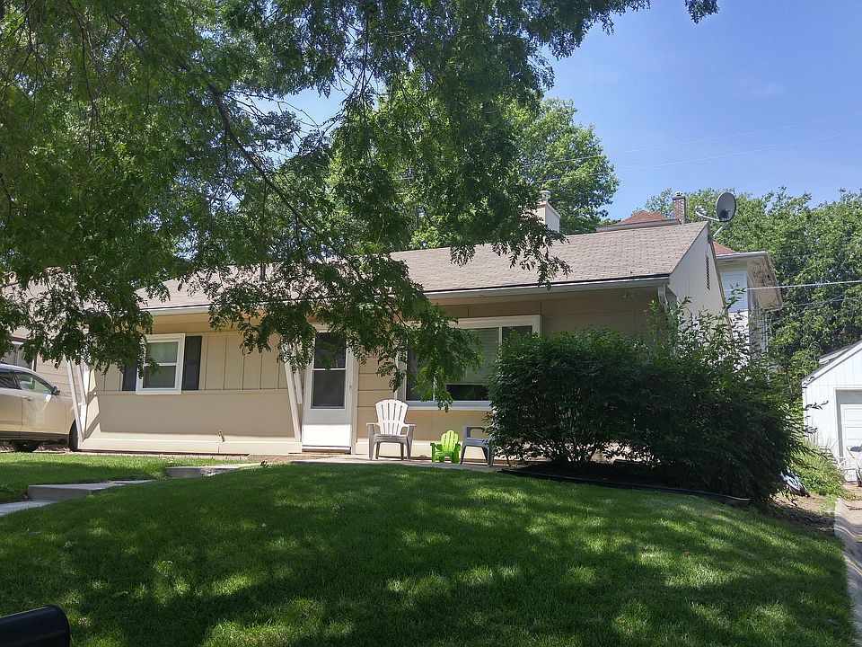 1st image of 1919 S 34th St