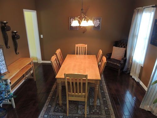 4th image of 300 Topaz Dr