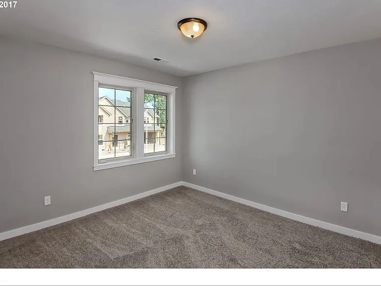 3879 Morris St — Photo 16