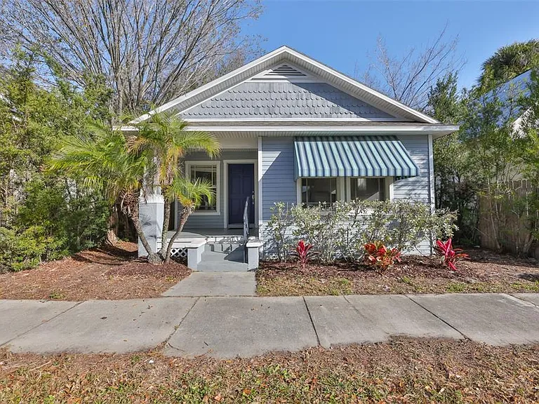 2331 W Chestnut St — Photo 1