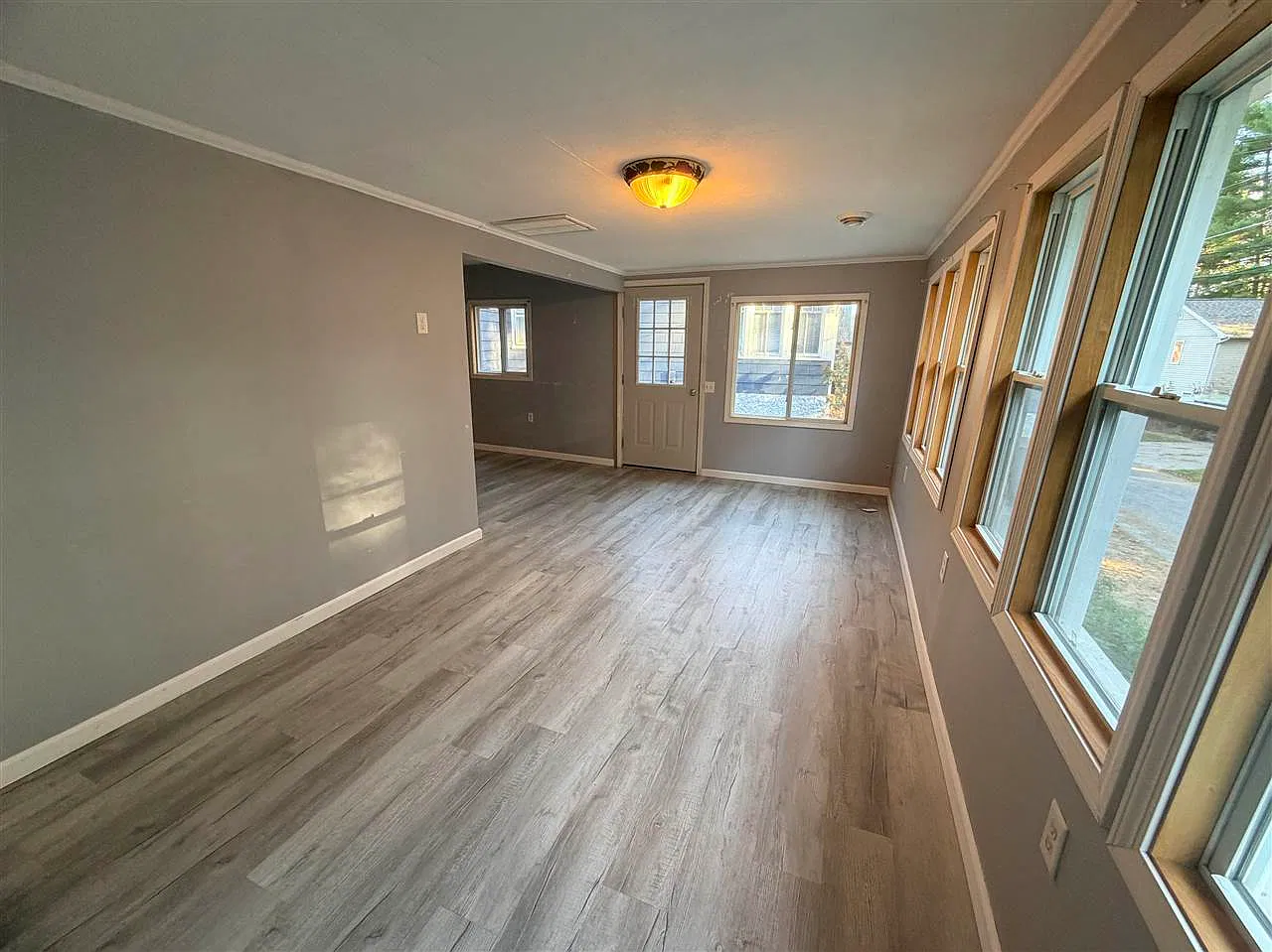 1 bed, 1.0 bath, 776 sqft, $1,400 — Photo 2