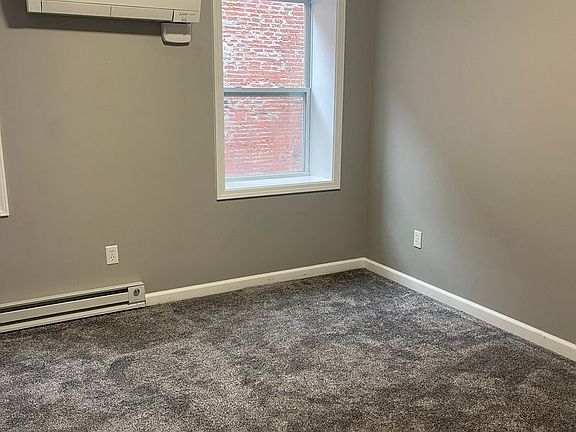 2nd image of 116 W Van Buren St #201