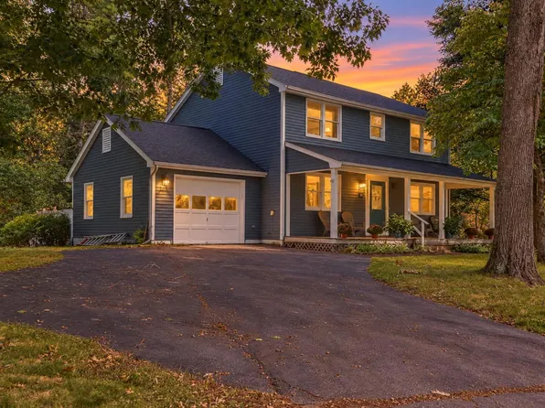 30 High Knoll Drive, South Berwick, ME 03908