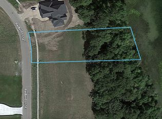 7 Redbird Ln SE, Alexandria, MN 56308
