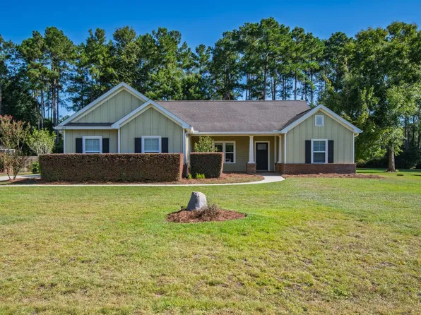 215 Nandina Way, Crawfordville, FL 32327