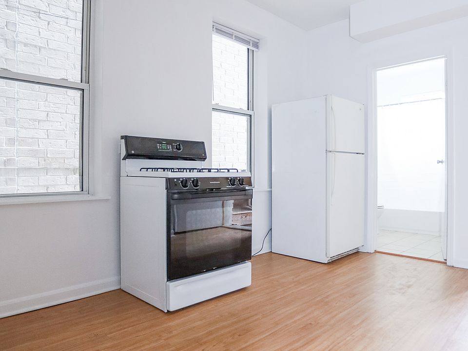 1st image of 2143 W Belmont Ave APT 1F