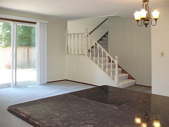 5th image of 5903 156th Ave NE