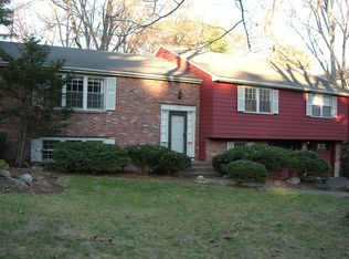 180 Country Way, Needham, MA 02492