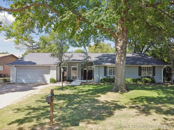 2967 E 77th St, Tulsa, OK 74136