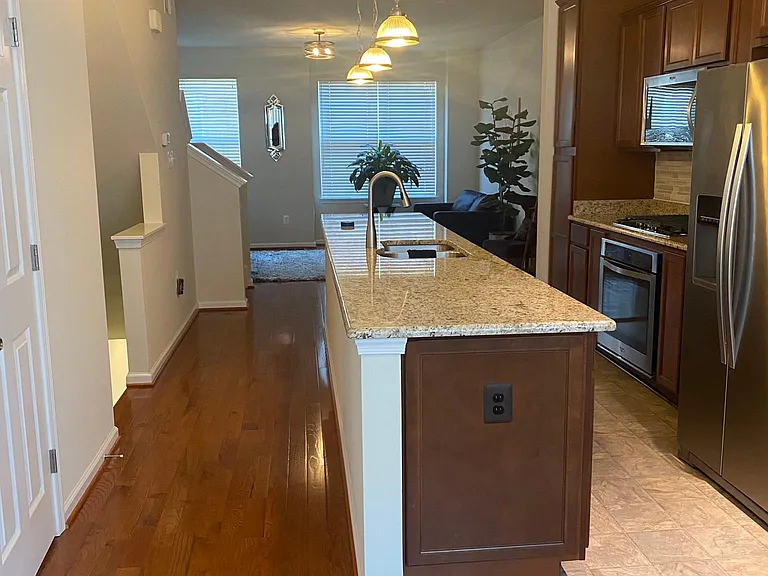 7225 Barrberry Ln — Photo 5