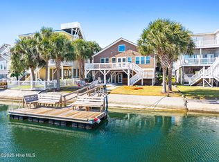 8 Dare St, Ocean Isle Beach, NC 28469