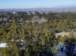 8 Calle Cielo, Santa Fe, NM 87506