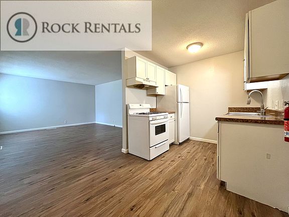 2nd image of 116 E 10th Ave APT 8