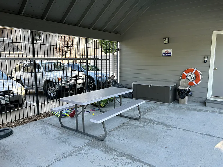 356 S Taft Ct #105 — Photo 13