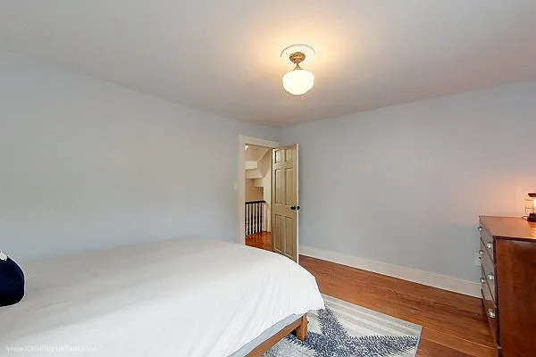 300 Broadway St — Photo 20